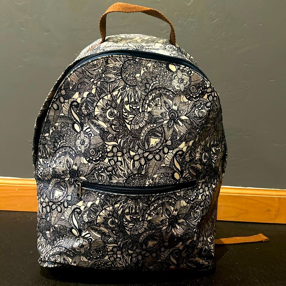 SakRoots backpack 🎒